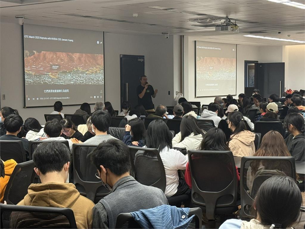 【淡江傳真】NVIDIA邀淡江大學全國首辦 Watch Party 滿滿學生與家長探索AI
