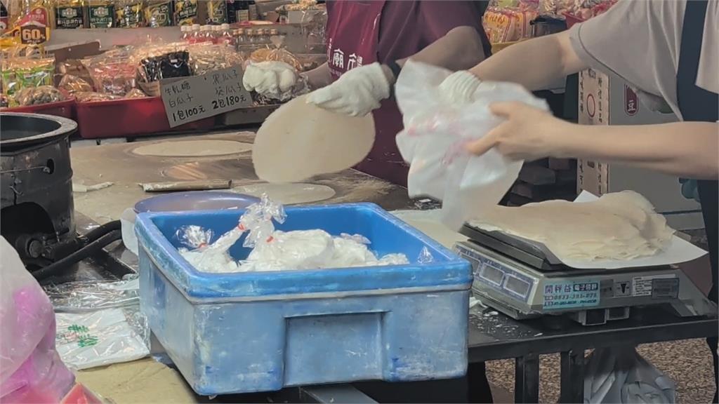 高雄春捲受害者擴大至134人！攤商拒停業還「偷藏2食材」遭罰36萬