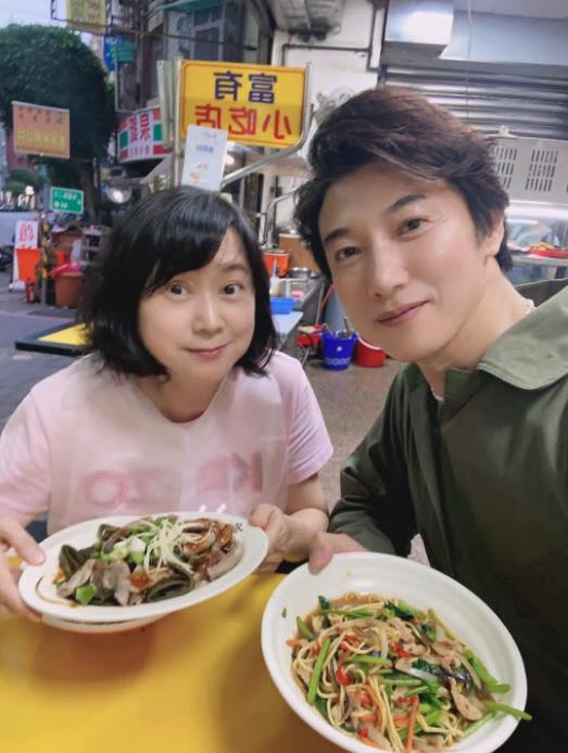 王月暈倒撞頭「二度手術花35萬」復原顱骨！老友PO照「最新近況」曝光