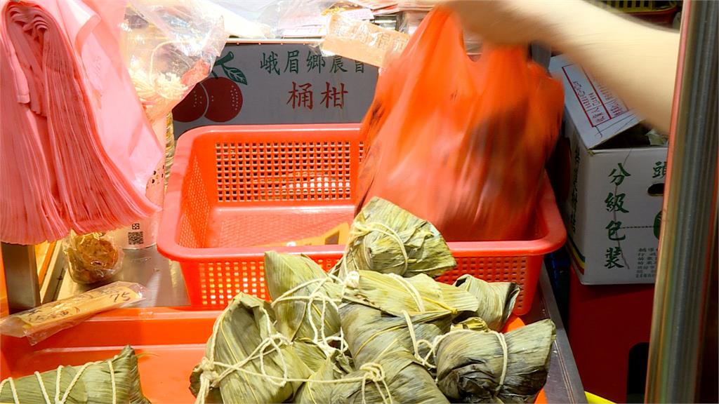 端午節就要吃粽子! 南門市場一早湧人潮