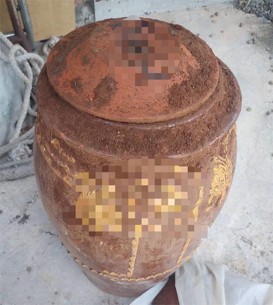 快新聞/驚!台版真實版「破墓」 地方惡霸為強索財物竟挖先人遺骨