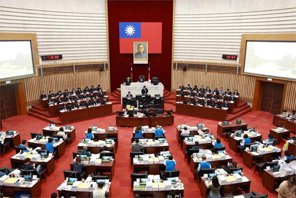 快新聞／高雄115年度總預算達2042億　陳其邁：量入為出續推各項市政建設