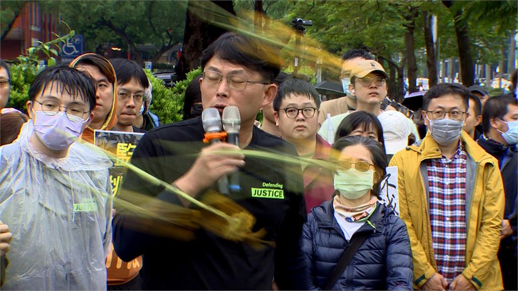 快新聞／黃國昌監察院抗議被丟「太陽花」　台灣基進嗆：背棄太陽花