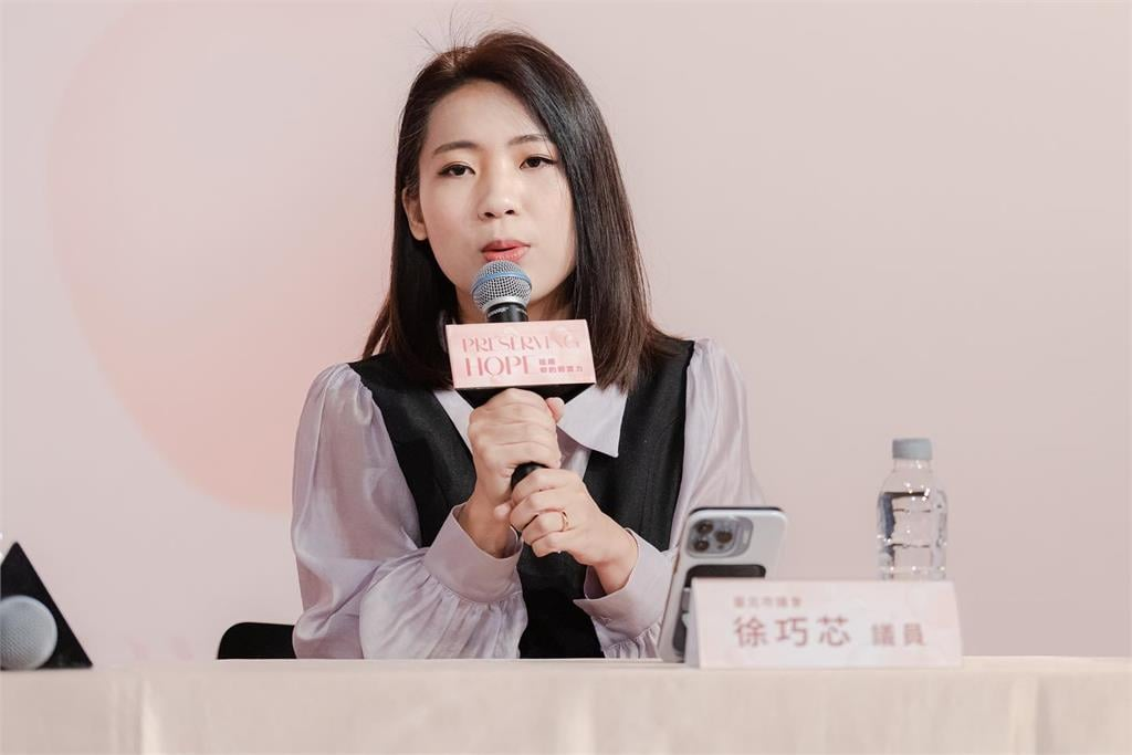 換侯行不行?他連續16次「民調老三」慘遭棄保!周偉航揭藍營2難題