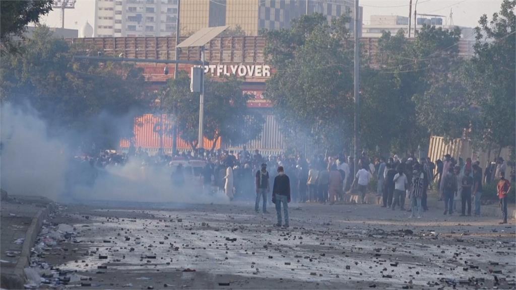 全球示威反美以! 美國駐喀拉蚩領館爆警民衝突至少22死