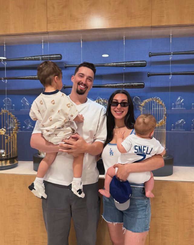 MLB(影)/賭徒輸錢又來騷擾球員家屬!道奇賽揚投史奈爾妻子IG收到威脅訊息