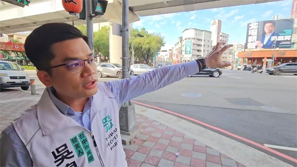 北屯激戰！民眾黨吳皇昇騎車博感情　綠營政二代曾咨耀拚接棒