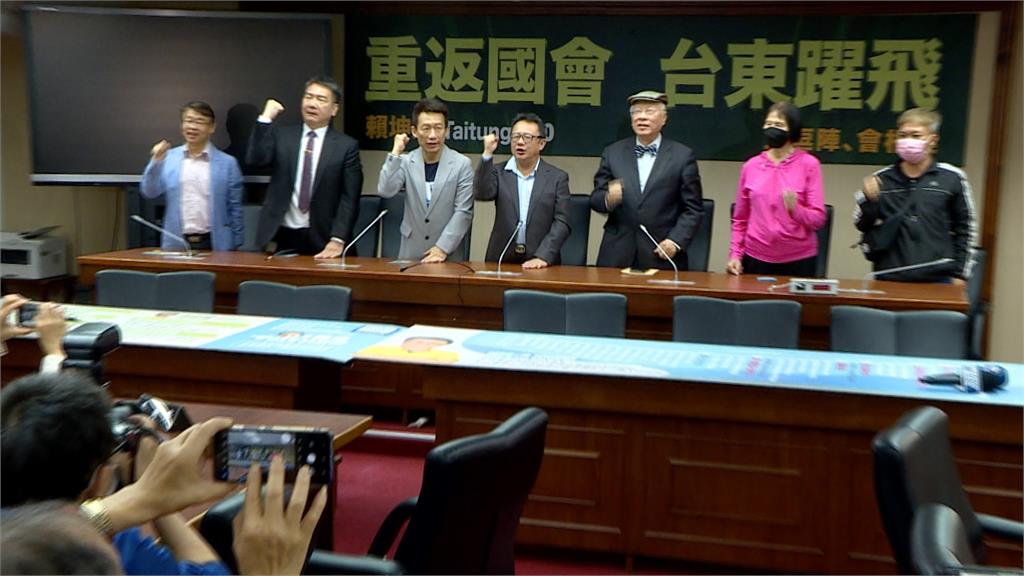 賴坤成登記選台東立委 喊話劉櫂豪應該交棒