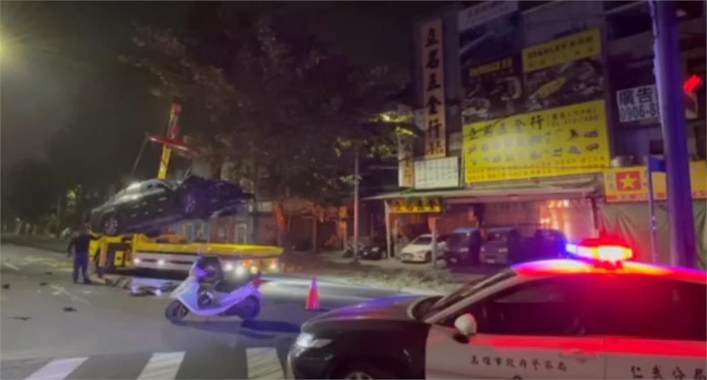快新聞/高雄男疑毒駕昏睡路邊 拒警攔查竟「開車逃逸」遭壓制送辦