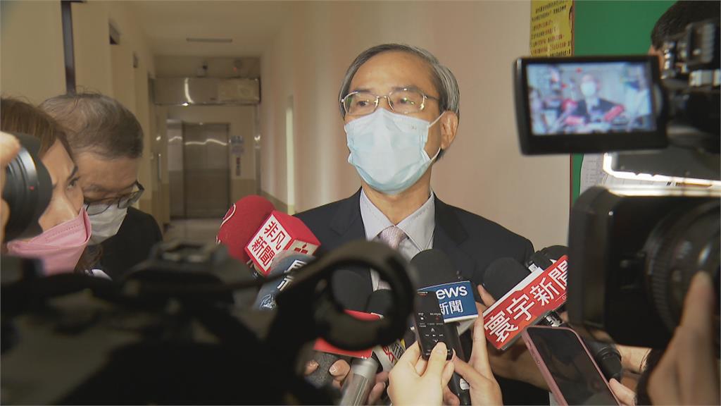 台股跌270點再度失守萬三 解封行情飛了!華航、長榮航慘跌停