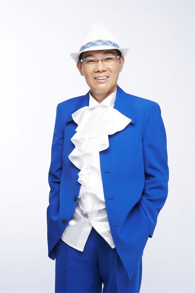 客家歌王羅文裕報喜升格三寶爸!嗨喊:「可以組樂團」
