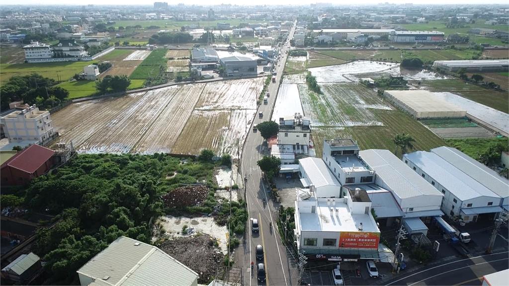 美寮路「人車爭道」險象環生　彰縣府自籌經費促拓寬