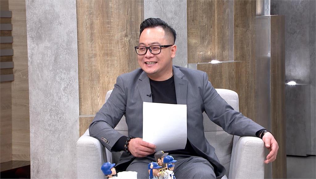 童子瑋挑戰謝國樑！錄影現場被「突襲」 掏出這項秘密武器 主持人：哇! 超多