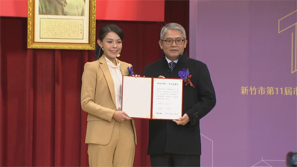 高虹安宣誓就職新竹市長 面對助理費官司追訴 高虹安:願意配合