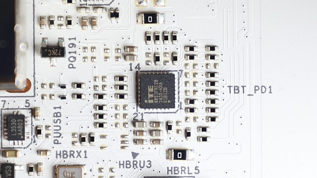 ASRock B860M Steel Legend WiFi 平價銀白色加入 Thunderbolt 4