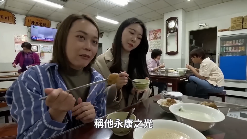 只要10元!台南阿嬤肉燥飯超佛心 他見驚人分量嘆:擔心有沒有賺錢