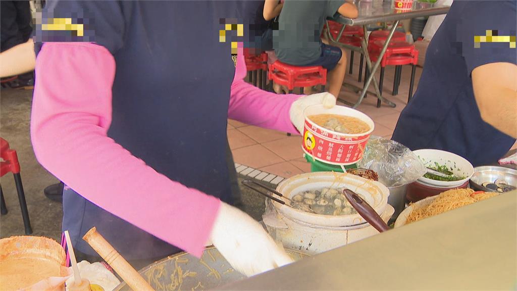 雙十慶賀吃美食! 蚵仔麵線免20元「吃麵線付出愛心」