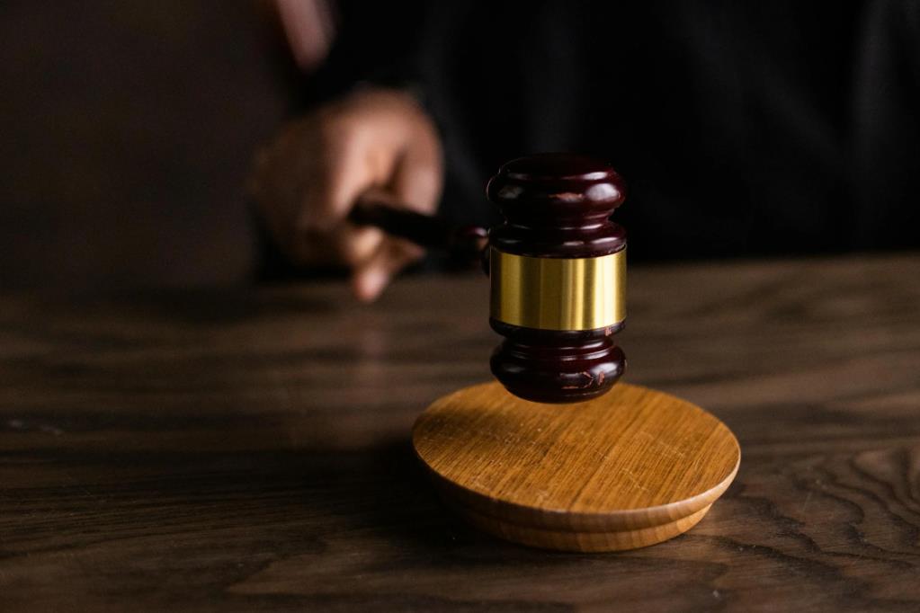 新竹男遭「精神虐待」想離婚!悍妻當庭嗆「俗辣」法官判准:無法理性溝通