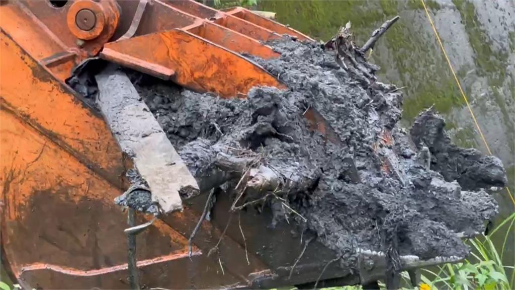 找到了!基隆源遠路發現油污「疑污染源」 最快2天內恢復供水