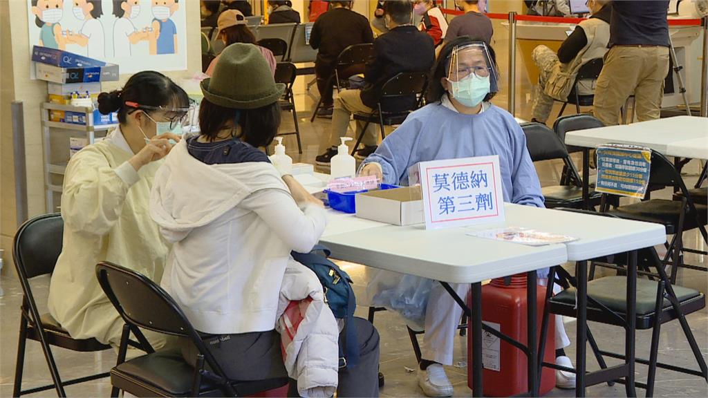 +18境外!17例屬突破性感染 醫師籲儘速打第三劑