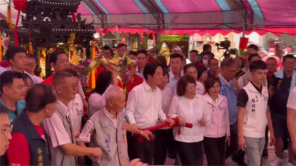 賴清徳出席"城隍夜巡" 城隍廟董連喊:很不捨總統