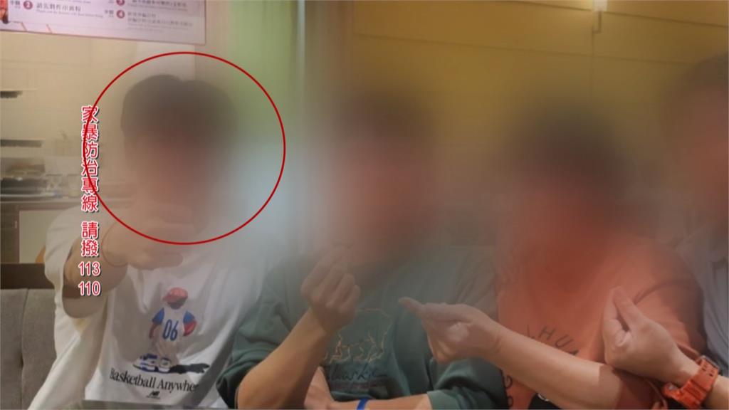 25歲男突喊「人劍合一」 拿刀刺死母親、父親身中多刀