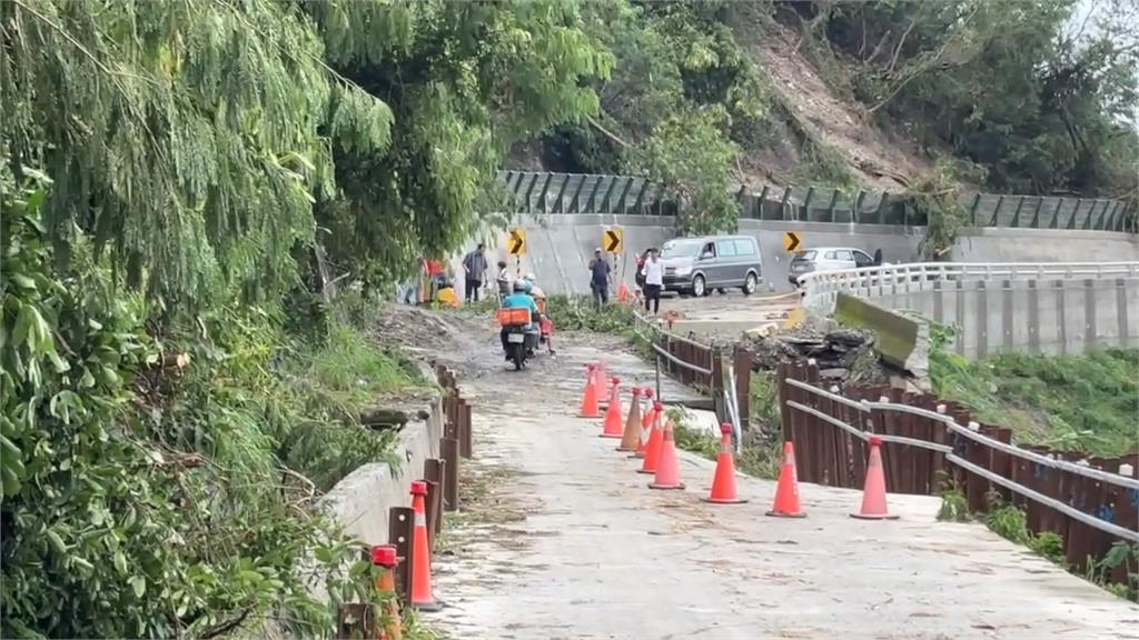 金針山雨量全台之冠道路中斷　嘉蘭村山泉水管線斷光