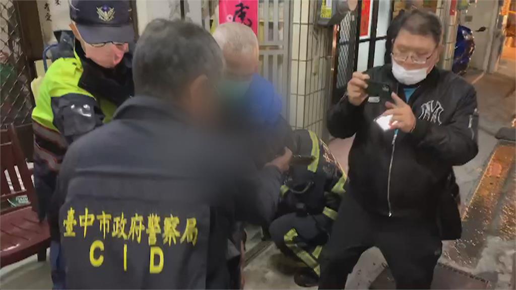 點火驅蛇釀祖孫三代5死? 屋主大兒子:爸腦受損 說詞不能信