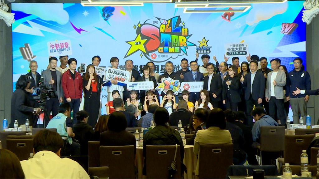 不看好陳傑憲奪人氣王? 潘傑楷笑稱:兄弟凝聚力很強