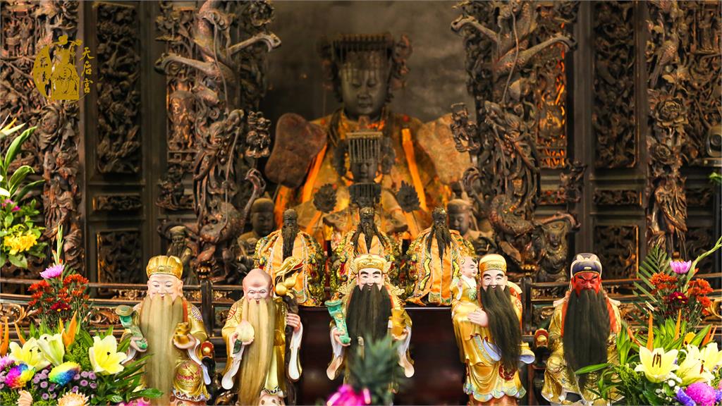 鹿港天后宮「50萬光明燈」全台最貴！她「10年豪砸500萬」搶斗首原因曝光