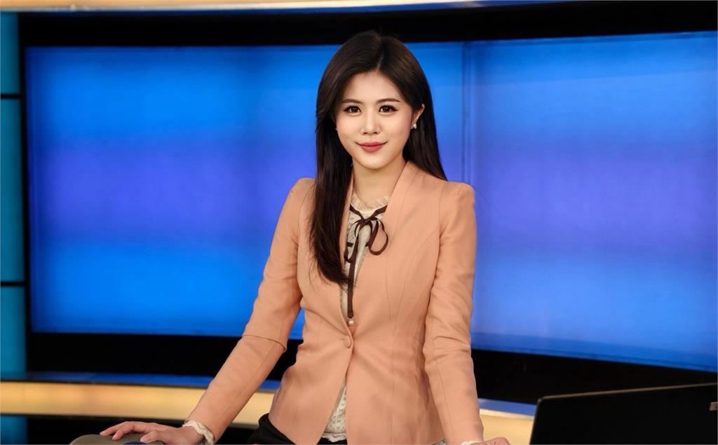 快新聞／美女記者「綠轉藍」助力李四川！綠委妻驚爆她黑歷史　內幕全說了