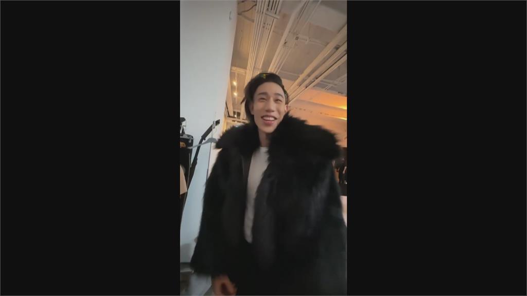 P.LEAGUE+代表球星拍型男照 盧峻翔自嘲:動作像在洗澡