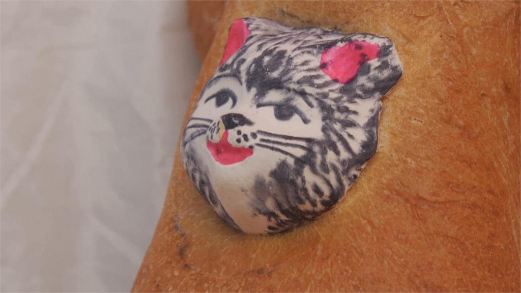 打破傳統! 玻利維亞「諸聖節」備供品 傳達對「過世毛小孩」思念