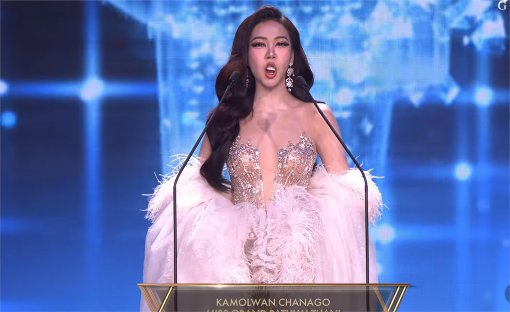 選美小姐自我介紹到一半牙齒貼片掉落？她1秒神反應救場：淡定處理獲網讚爆
