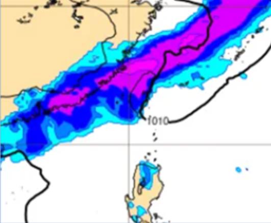 把握最後好天氣「2波鋒面接力開轟」雨灌全台！這天起「溫差超過15度」