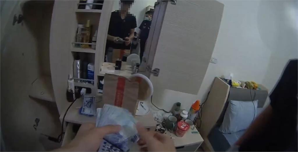 ＂毒詐＂滿屋！主嫌攜女友餵毒誘騙年輕人當車手　狂詐1350萬