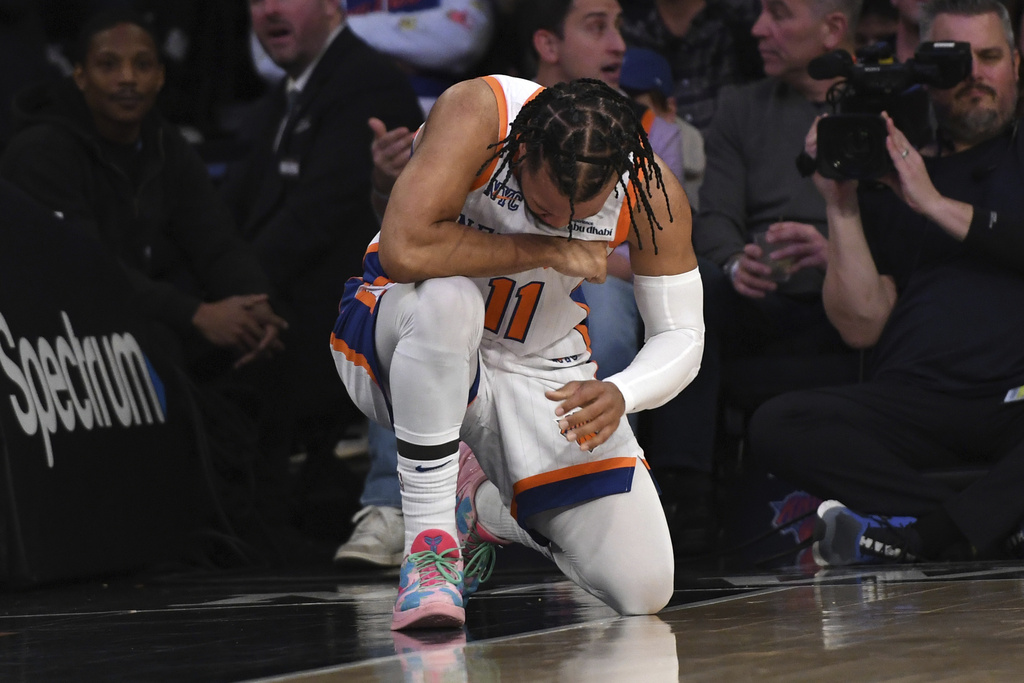NBA/尼克小鋼砲又發威! 狂轟44分痛宰字母哥領軍的公鹿