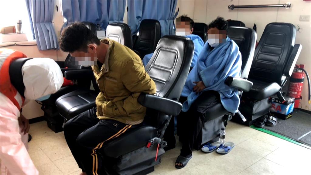 船艙主機起火漁船成火球 3船員跳海逃生送醫無大礙