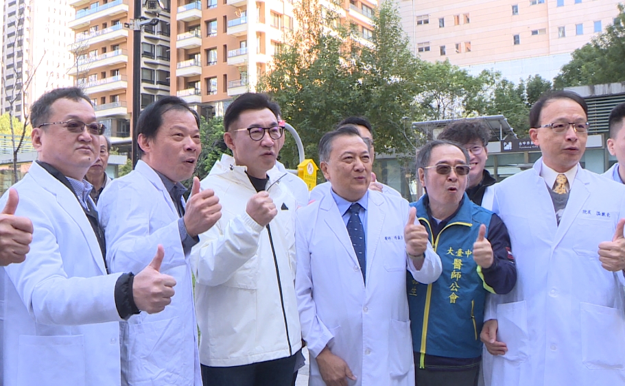 中市長卡位戰！何欣純勤跑基層、蔡其昌聲勢看漲　藍營選將鎖定空污議題