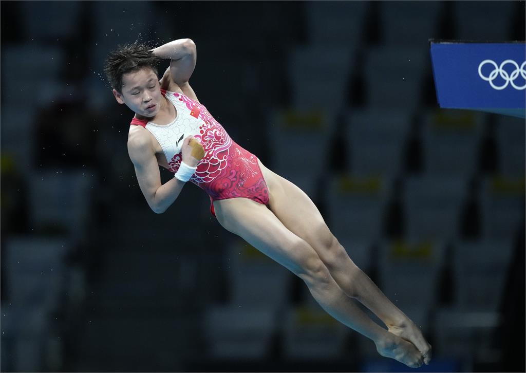 東奧／中國14歲少女跳水奪金「沒去過遊樂園」　德媒：沒有靈魂的獎牌工廠