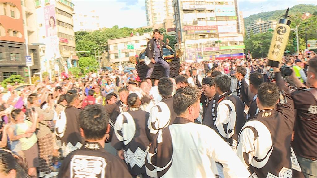 日本「撞轎祈福祭典」北投登場　為台北溫泉季揭開序幕