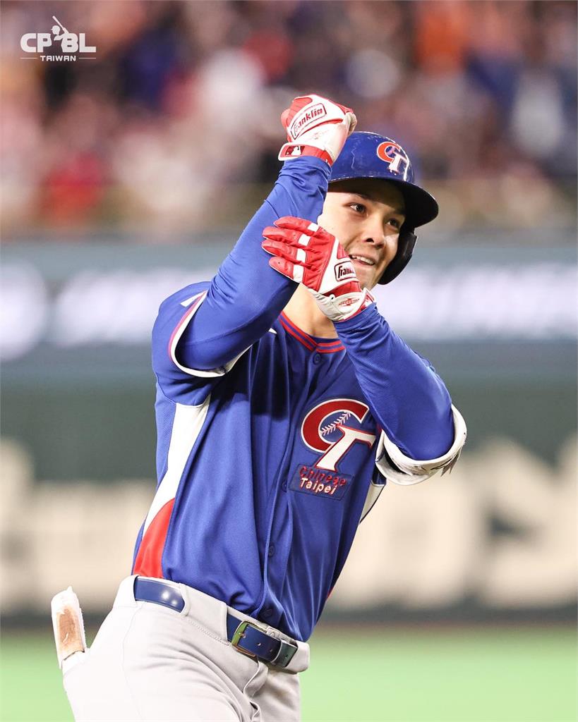 經典賽(影)／「費仔」滿貫砲為台灣隊出口氣！14:0七局「扣倒」捷克奪首勝