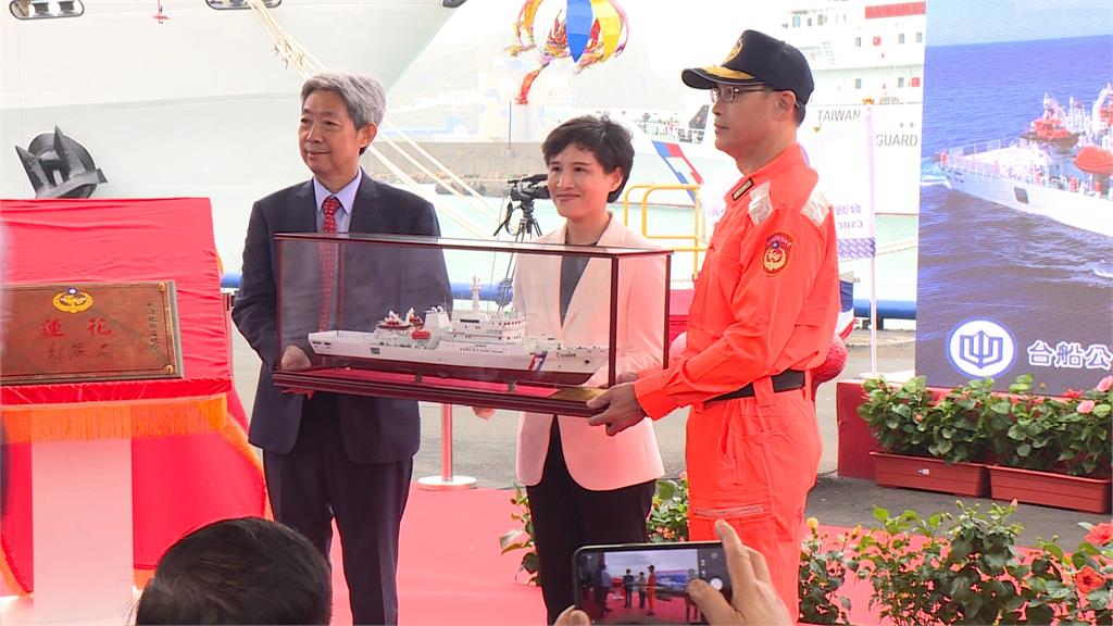 海巡增添生力軍!千噸連江艦交船、花蓮艦下水