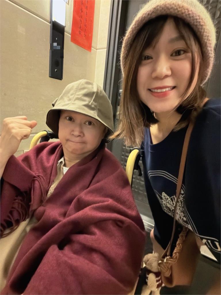 王月倒地撞頭急救「頭蓋骨1片遭摘」！最新近況曝光…醫揭搶命內幕：豆腐放硬盒子