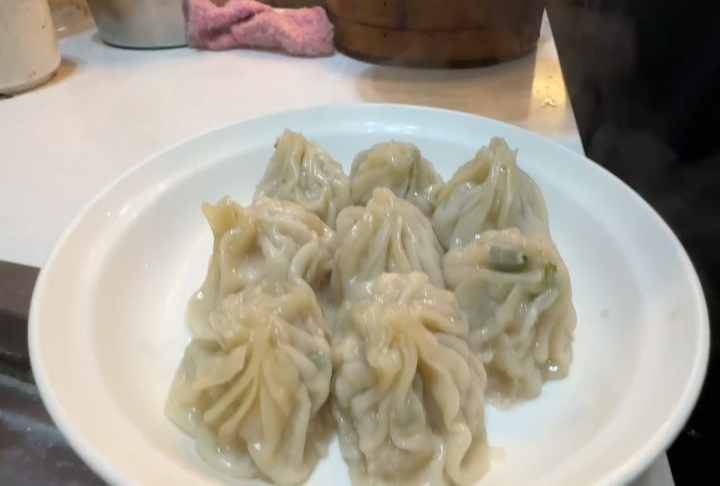 傻眼!外帶40顆水餃回家37顆面目全非 宜蘭這家店被怨不顧品質「老闆這樣說」