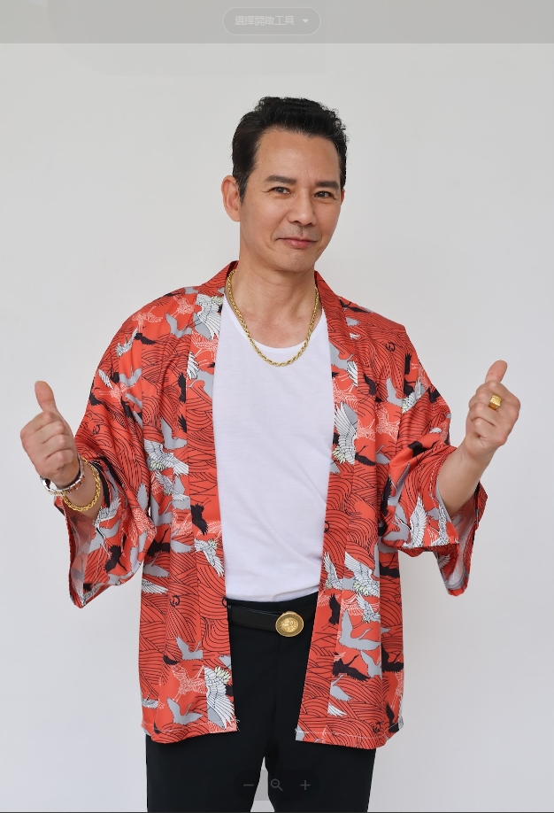 驚見「大一號」王耿豪！金鐘影帝加入《豆腐媽媽》變身野心台客　