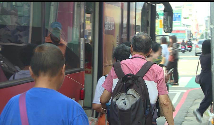 通勤族炸鍋！台中公車APP大當機　晚間逐步恢復正常