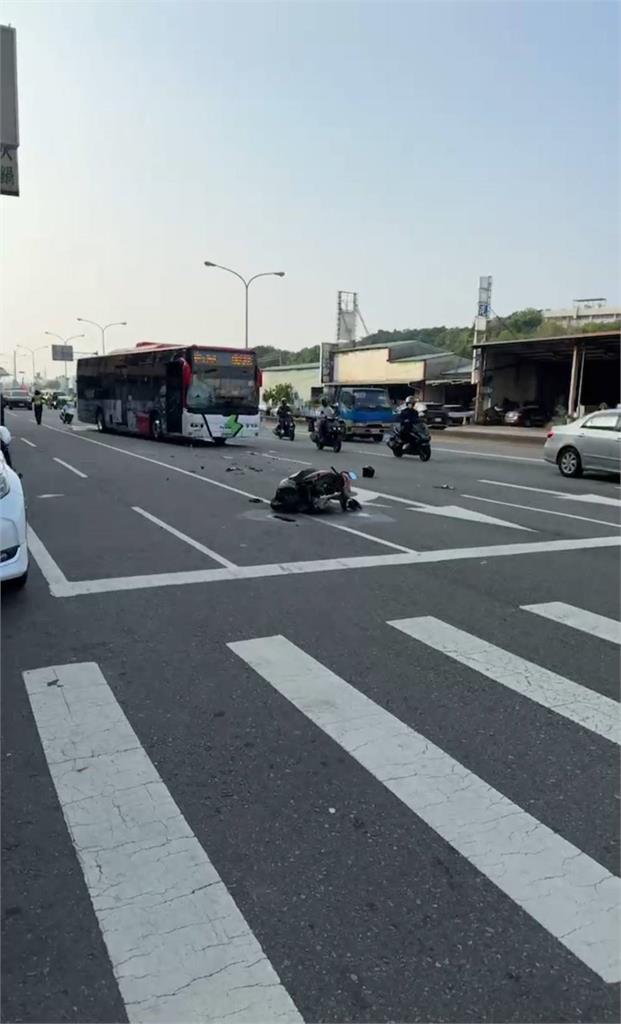 台中「公車大執法」戰戰兢兢　逆向騎士直撞公車送醫不治