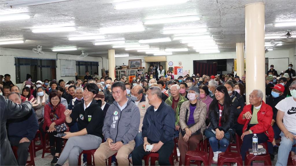 快新聞/國家向前行!大罷免不能停 綠苗縣黨部提供連署書「外送」服務