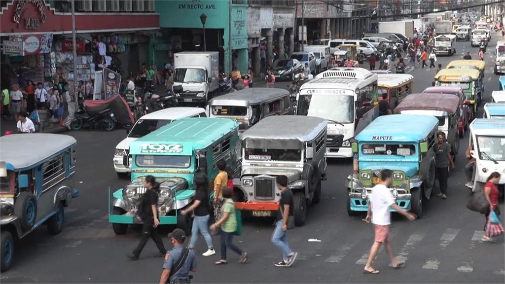 菲律賓推環保小巴汰換吉普尼　業者抗議「養不起」